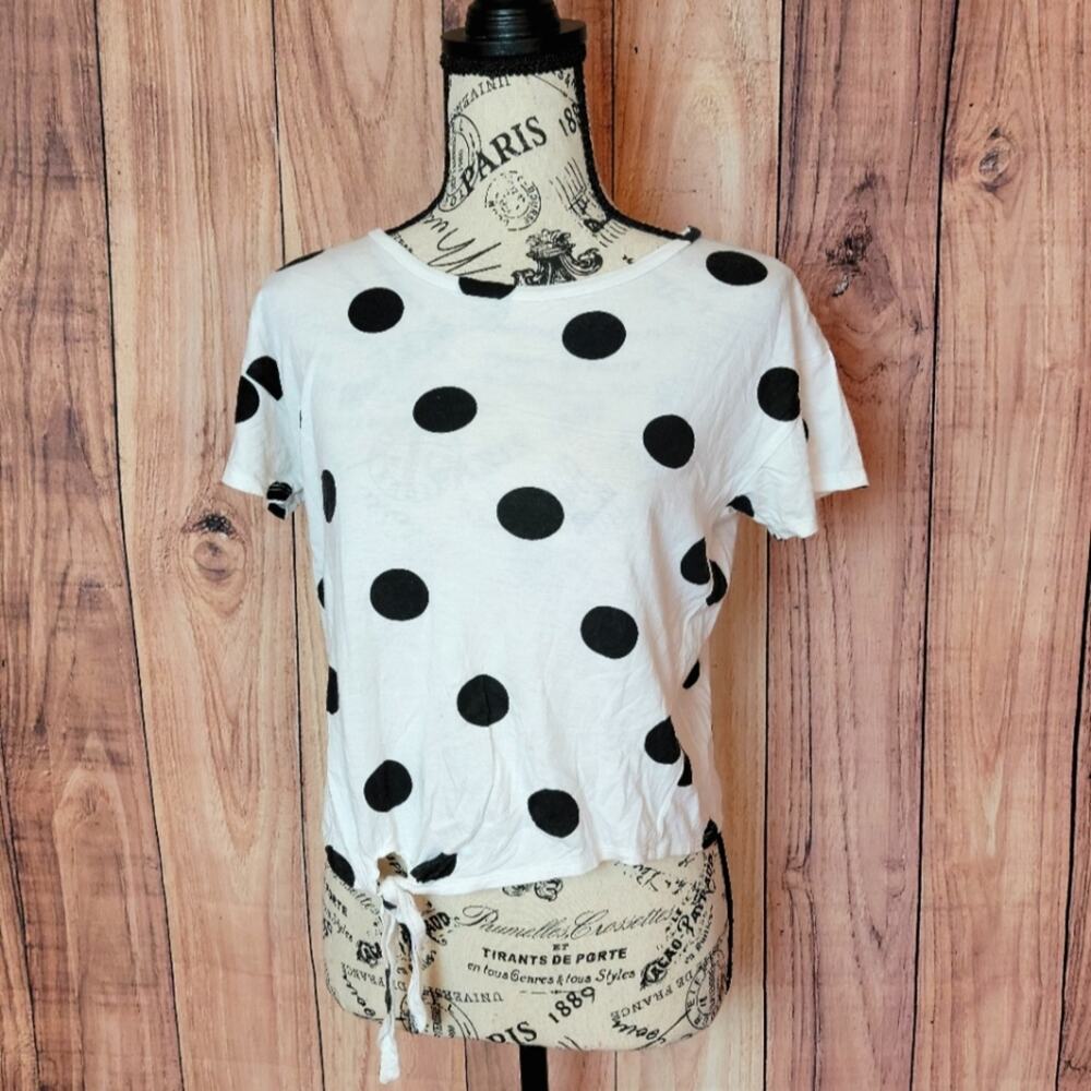Forever 21 White & Black Polka Dotted Tie Front Top, Sz S